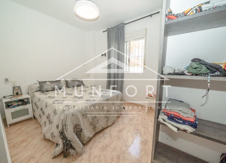 1 soveværelse Lejlighed til leje i Torrevieja med swimmingpool - € 750 (Ref: 9921491)