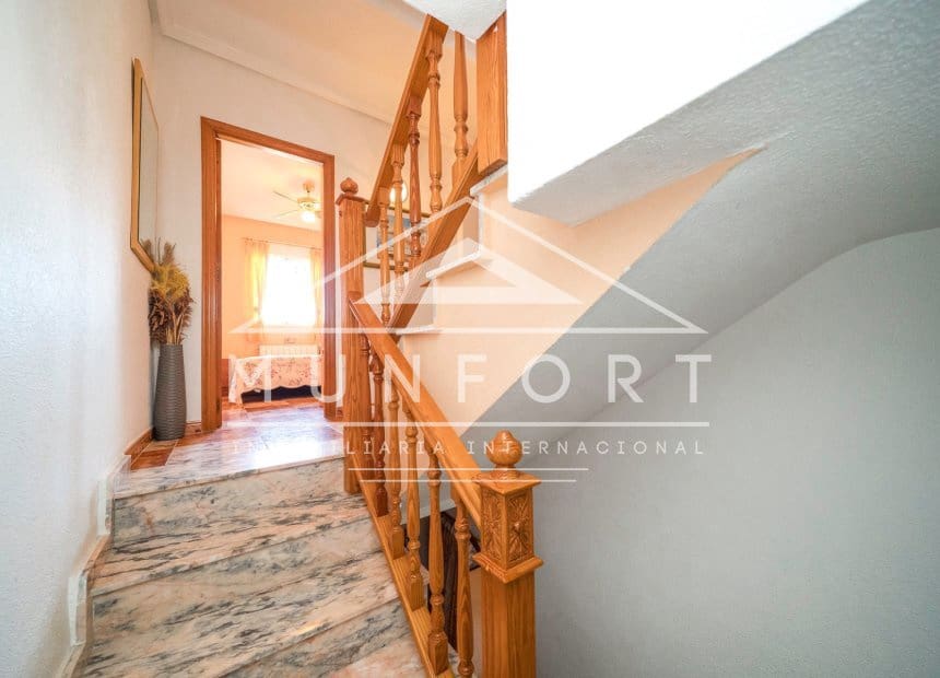 2 soveværelse Villa til salg i La Regia med swimmingpool - € 219.900 (Ref: 9928491)