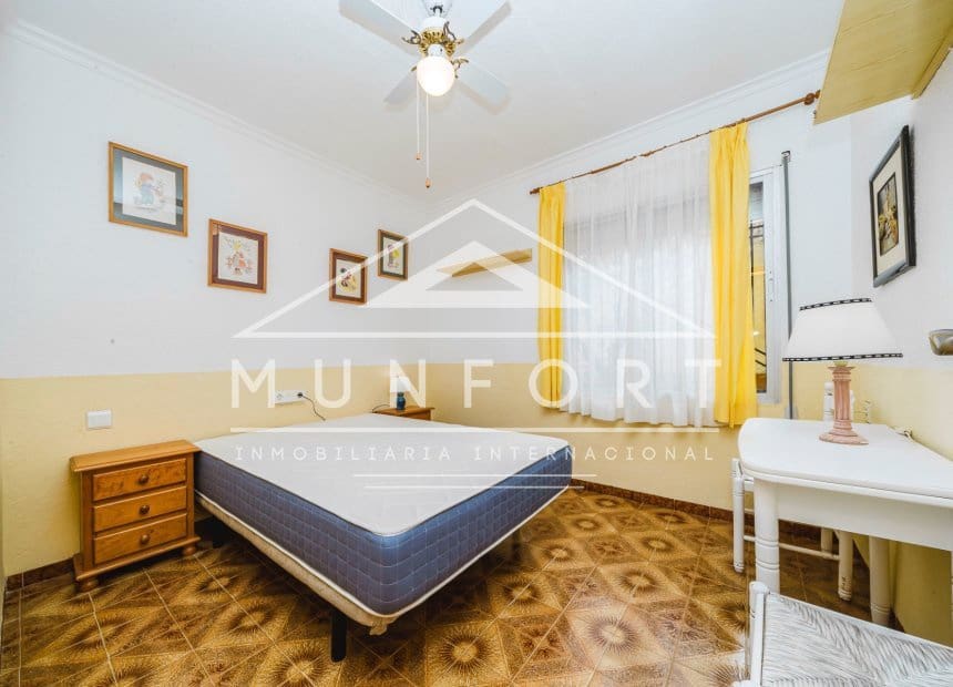 4 Zimmer Villa zu verkaufen in El Carmoli - 250.000 € (Ref: 9940851)