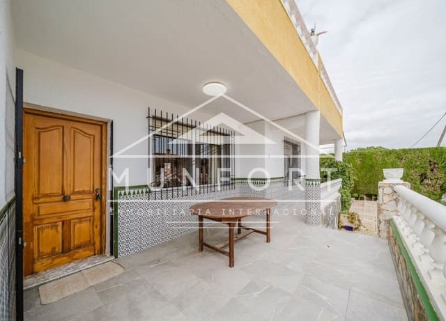 4 Zimmer Villa zu verkaufen in El Carmoli, Cartagena - 250.000 € (Ref: 9940851)