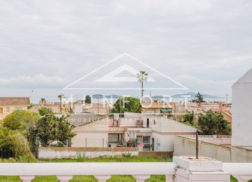 4 Zimmer Villa zu verkaufen in El Carmoli - 250.000 € (Ref: 9940851)