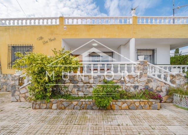 4 Zimmer Villa zu verkaufen in El Carmoli, Cartagena - 250.000 € (Ref: 9940851)