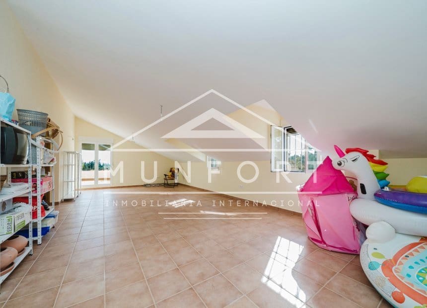 5 soveværelse Villa til salg i Valle del Sol med swimmingpool - € 529.000 (Ref: 9940852)