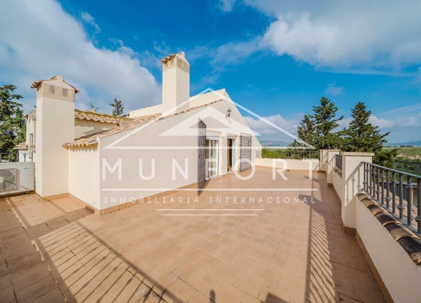 5 soveværelse Villa til salg i Valle del Sol med swimmingpool - € 529.000 (Ref: 9940852)