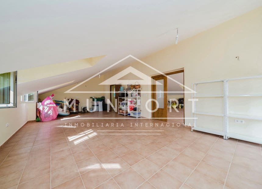 5 soveværelse Villa til salg i Valle del Sol med swimmingpool - € 529.000 (Ref: 9940852)