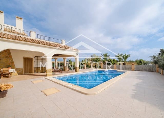 5 soveværelse Villa til salg i Valle del Sol, Murcia by med swimmingpool - € 529.000 (Ref: 9940852)