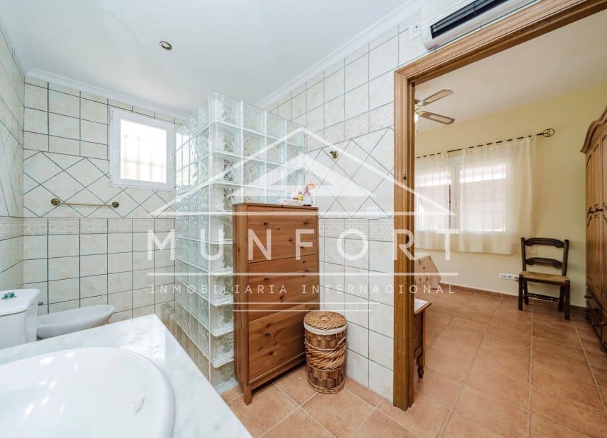 5 soveværelse Villa til salg i Valle del Sol med swimmingpool - € 529.000 (Ref: 9940852)