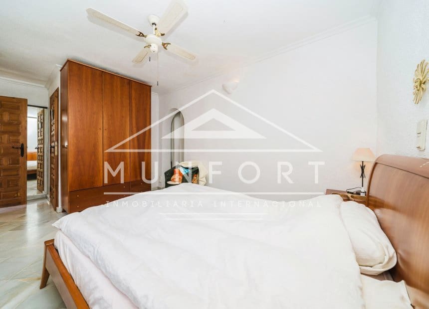 6 sovrum Villa till salu i La Manga del Mar Menor - 750 000 € (Ref: 9940856)