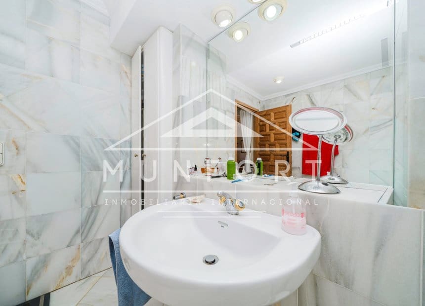 6 sovrum Villa till salu i La Manga del Mar Menor - 750 000 € (Ref: 9940856)
