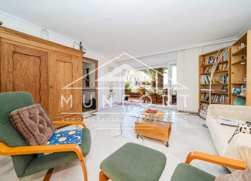 6 sovrum Villa till salu i La Manga del Mar Menor - 750 000 € (Ref: 9940856)