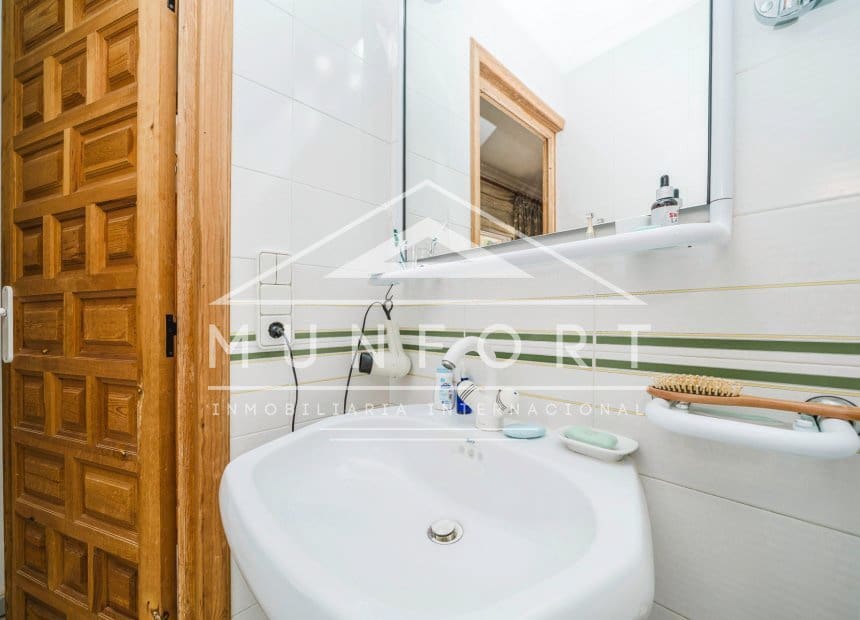 6 sovrum Villa till salu i La Manga del Mar Menor - 750 000 € (Ref: 9940856)