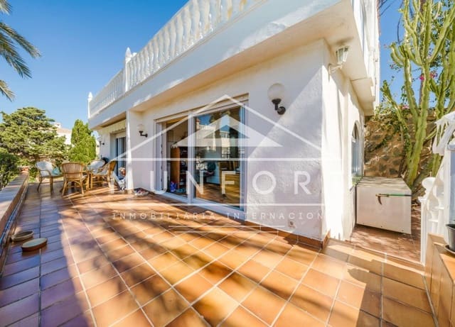 6 sovrum Villa till salu i La Manga del Mar Menor - 750 000 € (Ref: 9940856)