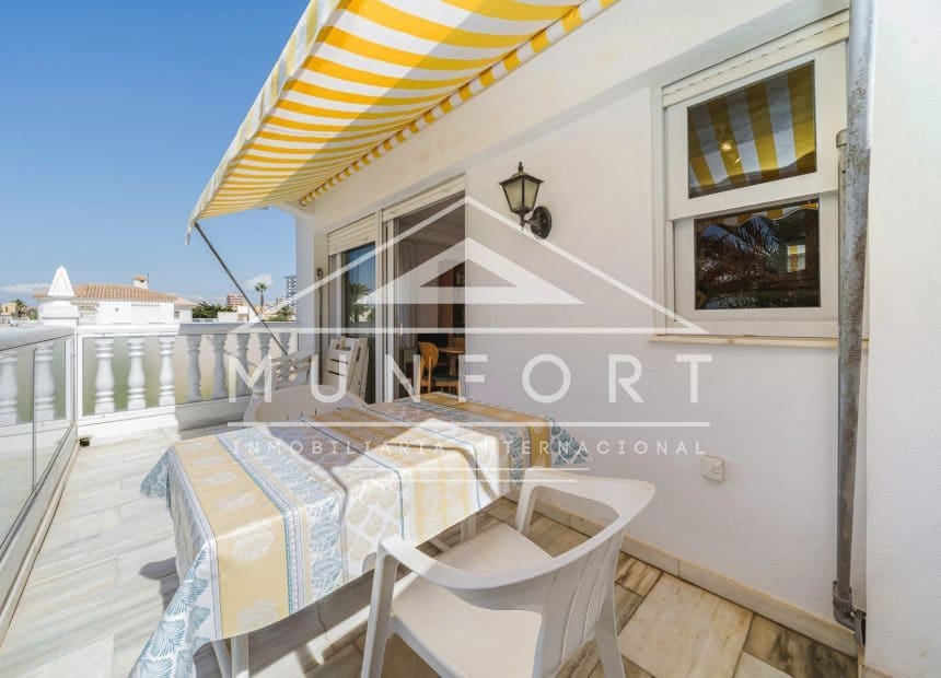 6 sovrum Villa till salu i La Manga del Mar Menor - 750 000 € (Ref: 9940856)