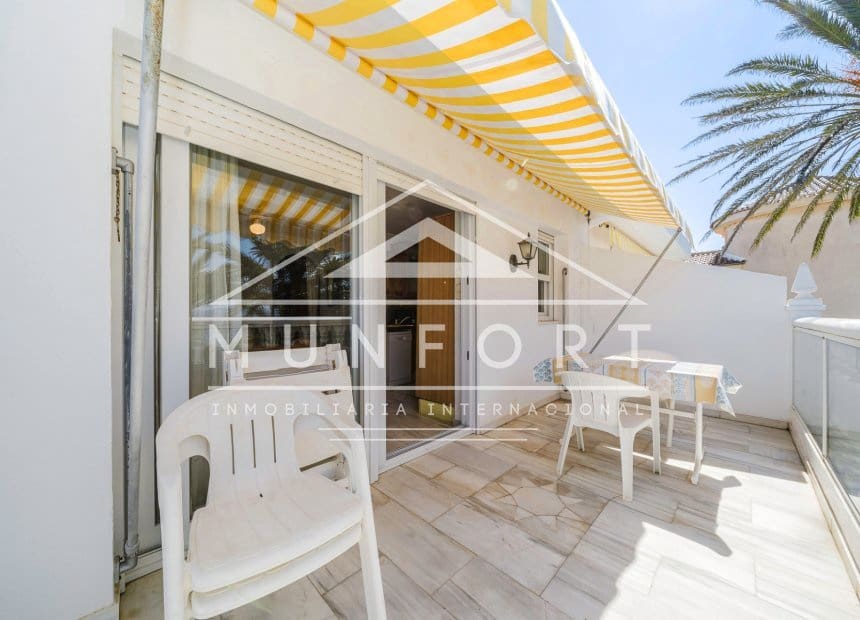 6 sovrum Villa till salu i La Manga del Mar Menor - 750 000 € (Ref: 9940856)