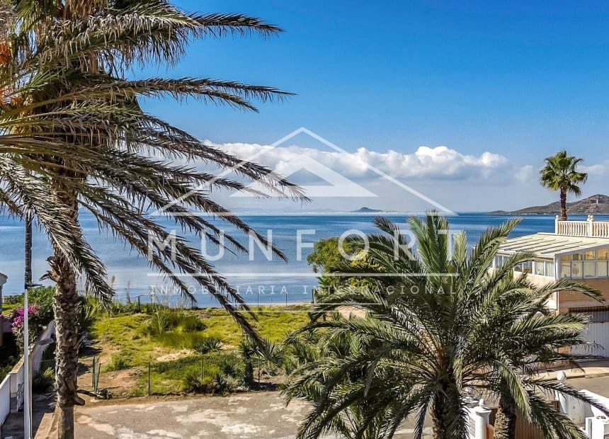 6 sovrum Villa till salu i La Manga del Mar Menor - 750 000 € (Ref: 9940856)