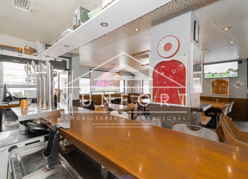 Local Commercial à vendre à San Pedro del Pinatar - 399 900 € (Ref: 9940857)