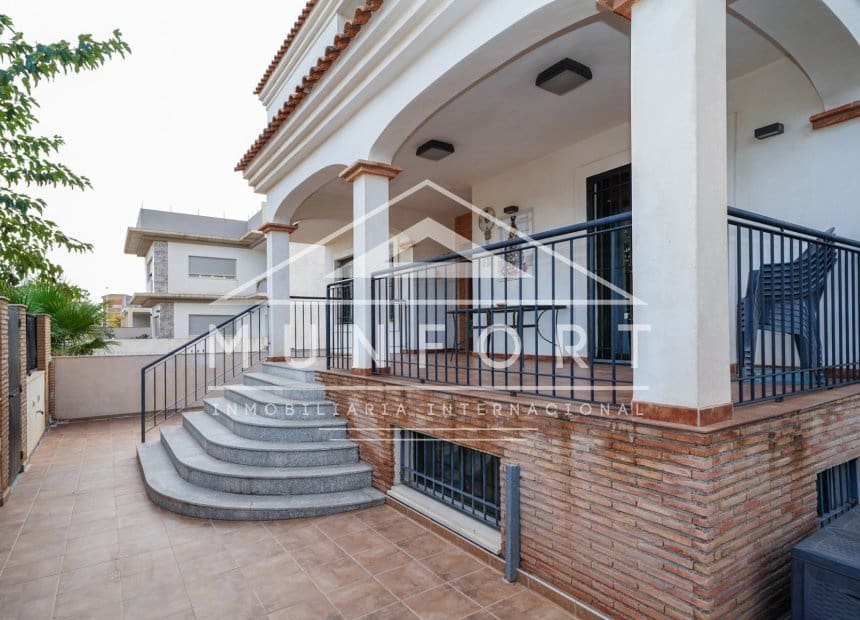 8 soveværelse Villa til salg i San Pedro del Pinatar - € 1.025.000 (Ref: 9940860)