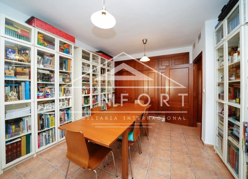 8 soveværelse Villa til salg i San Pedro del Pinatar - € 1.025.000 (Ref: 9940860)