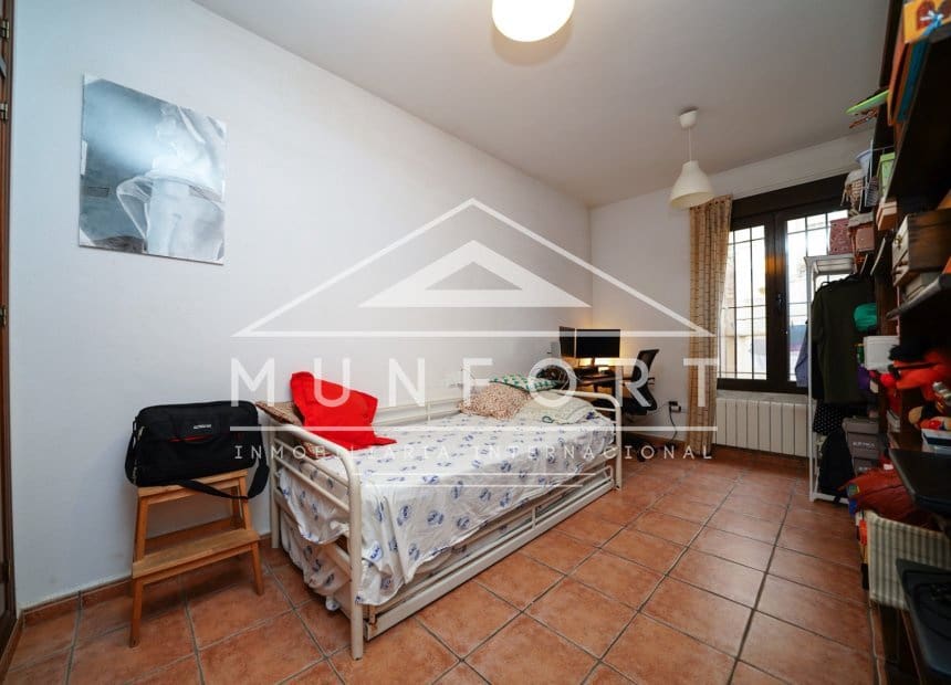 8 soveværelse Villa til salg i San Pedro del Pinatar - € 1.025.000 (Ref: 9940860)