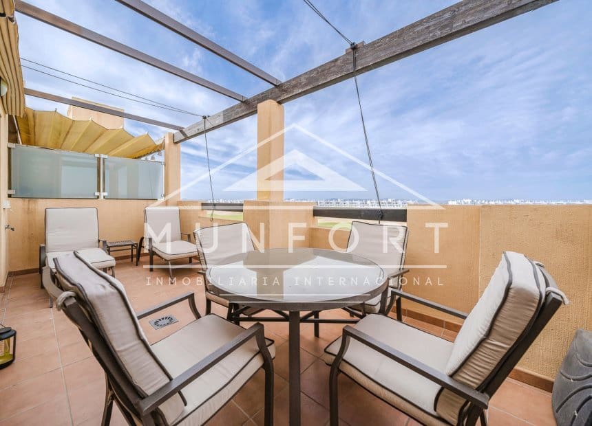 2 chambre Penthouse à vendre à La Torre Golf Resort avec piscine - 199 900 € (Ref: 9940861)