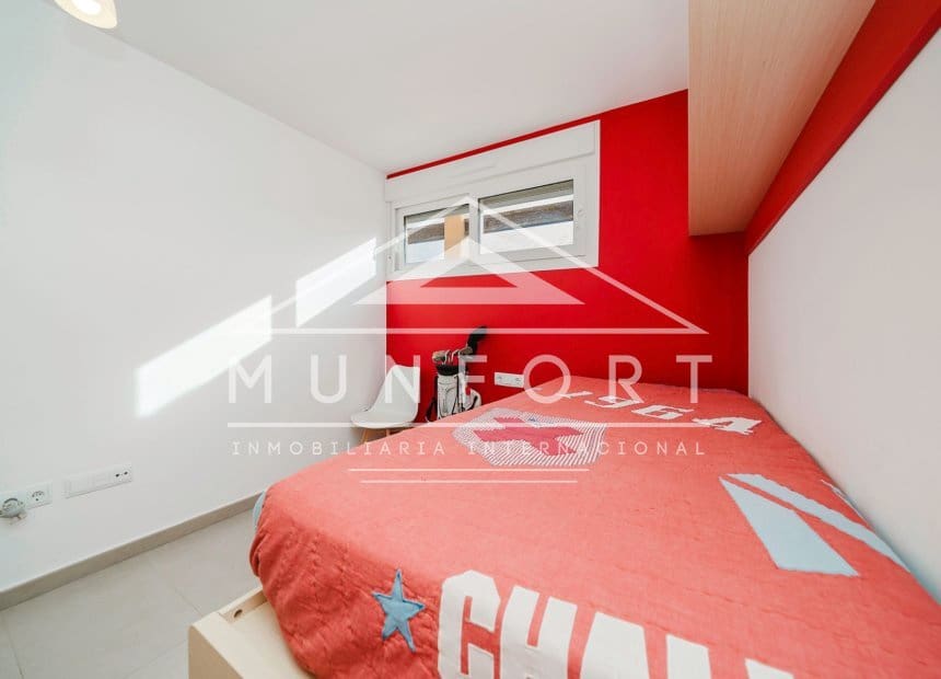 2 chambre Penthouse à vendre à La Torre Golf Resort avec piscine - 199 900 € (Ref: 9940861)