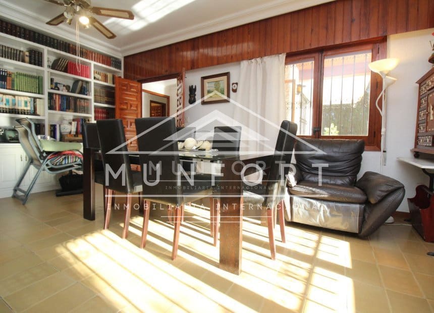 4 Zimmer Villa zu verkaufen in Dehesa de Campoamor mit Pool - 889.900 € (Ref: 9940862)