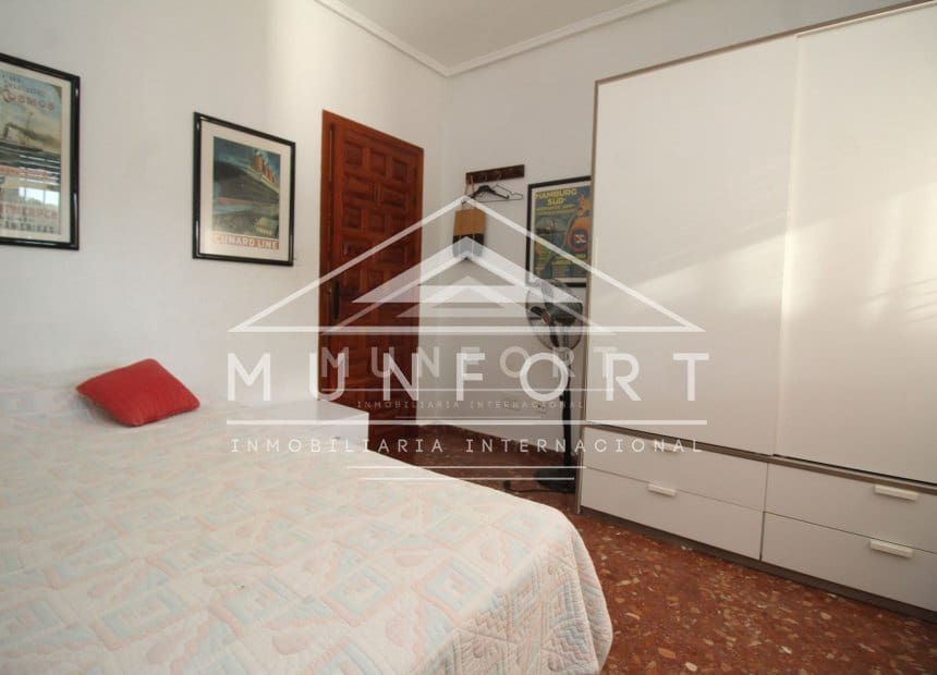 4 Zimmer Villa zu verkaufen in Dehesa de Campoamor mit Pool - 889.900 € (Ref: 9940862)