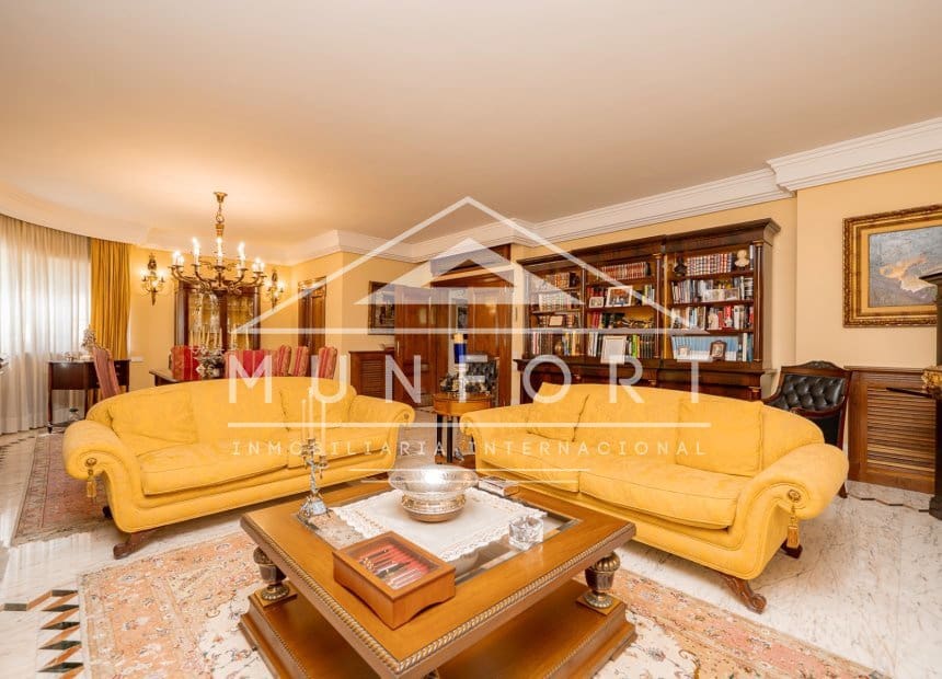 5 makuuhuone Huvila myytävänä paikassa San Pedro del Pinatar mukana uima-altaan - 1 299 000 € (Ref: 9940864)