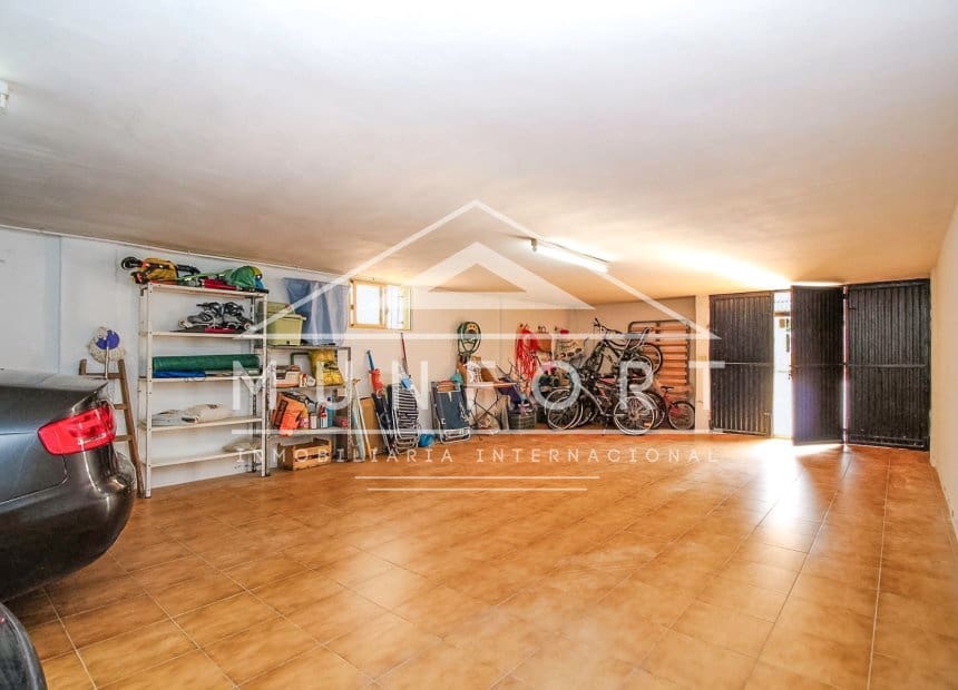 5 soveværelse Rækkehus til salg i Torre de la Horadada med swimmingpool - € 350.000 (Ref: 9940869)