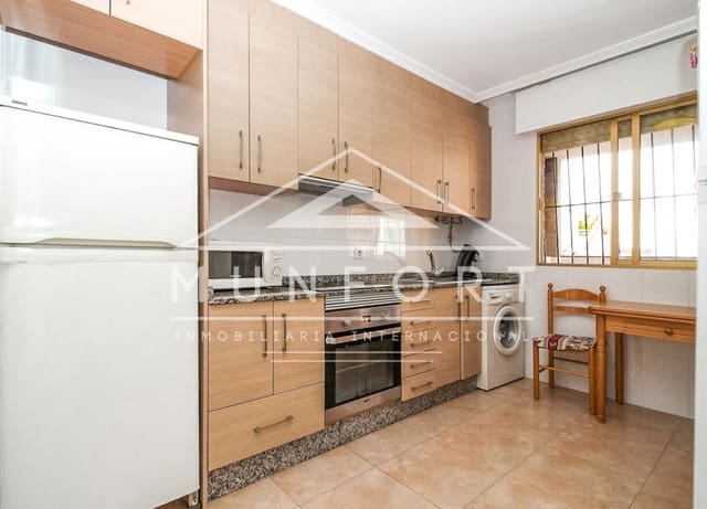 5 soveværelse Rækkehus til salg i Torre de la Horadada, Pilar de la Horadada med swimmingpool - € 350.000 (Ref: 9940869)