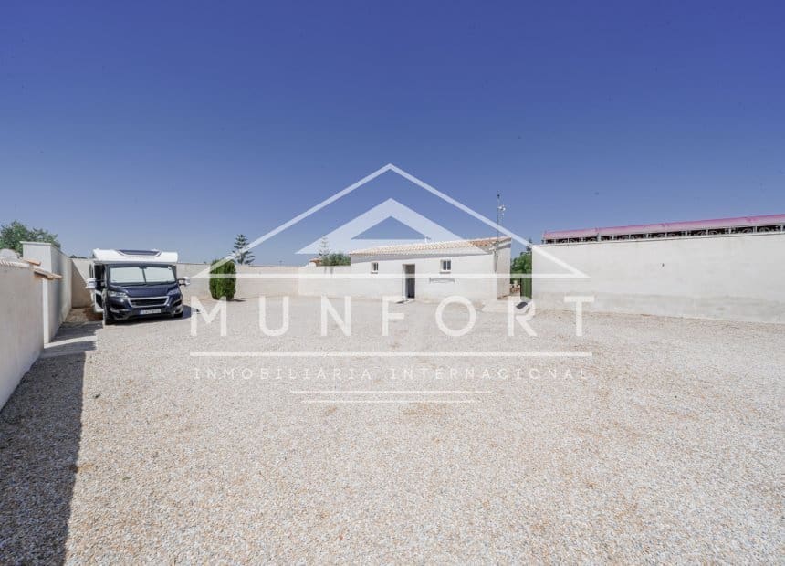 4 soveværelse Erhverv til salg i Valle del Sol med swimmingpool - € 895.000 (Ref: 9941200)