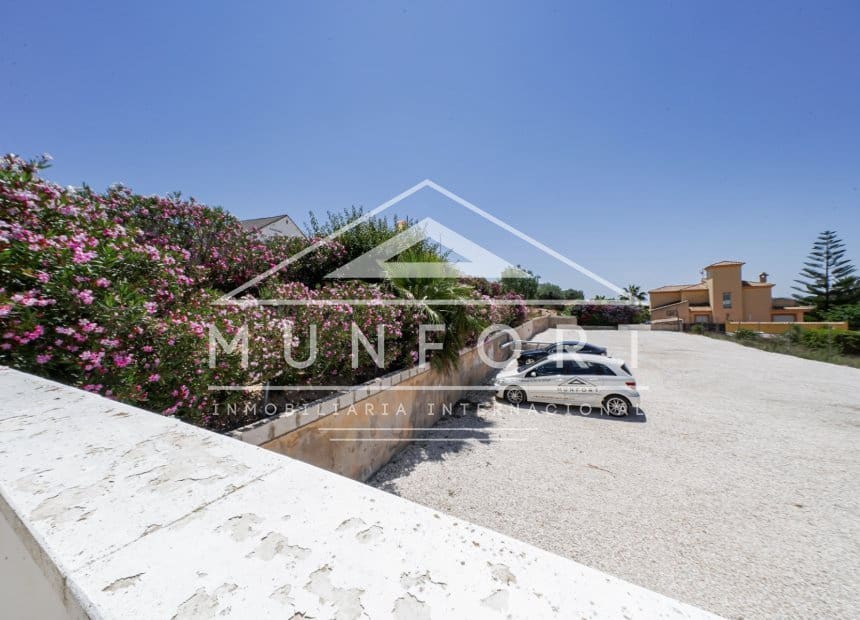 4 soveværelse Erhverv til salg i Valle del Sol med swimmingpool - € 895.000 (Ref: 9941200)