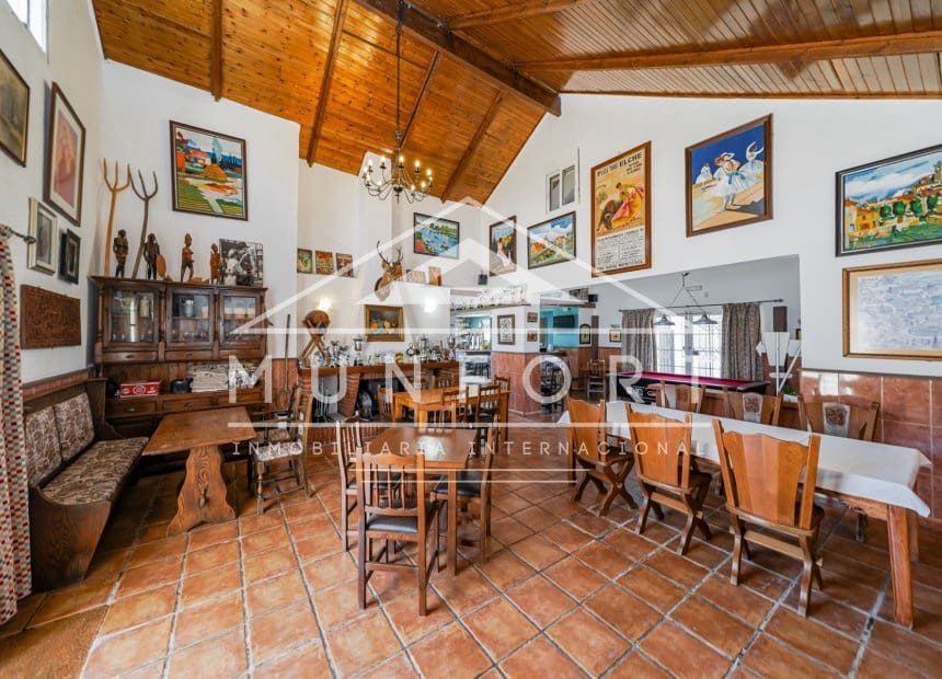 4 soveværelse Erhverv til salg i Valle del Sol med swimmingpool - € 895.000 (Ref: 9941200)