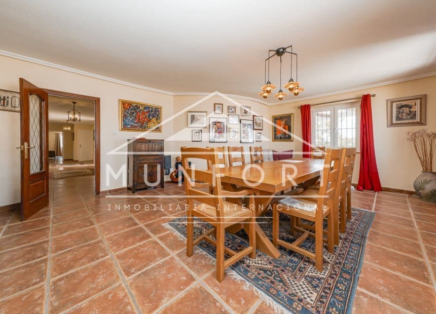4 soveværelse Villa til salg i Valle del Sol med swimmingpool - € 895.000 (Ref: 9941201)