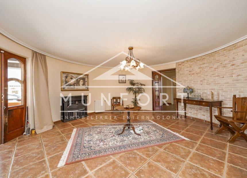 4 soveværelse Villa til salg i Valle del Sol med swimmingpool - € 895.000 (Ref: 9941201)