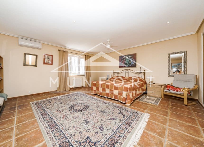 4 soveværelse Villa til salg i Valle del Sol med swimmingpool - € 895.000 (Ref: 9941201)