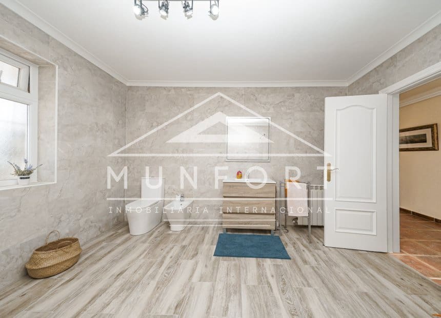 4 soveværelse Villa til salg i Valle del Sol med swimmingpool - € 895.000 (Ref: 9941201)