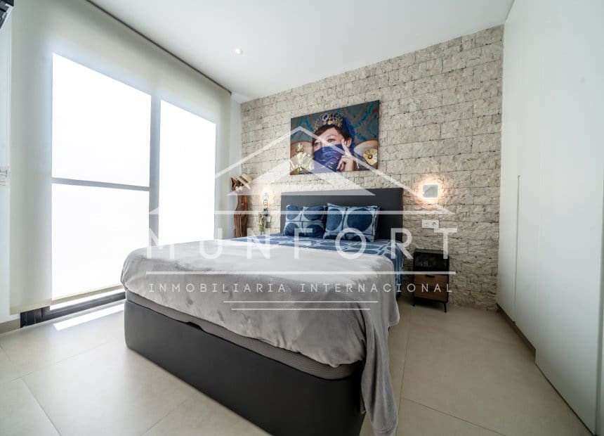 3 quarto Bungalow para venda em Mar de Cristal com piscina - 399 900 € (Ref: 9941204)