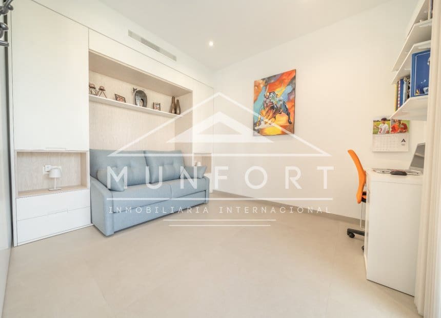 3 quarto Bungalow para venda em Mar de Cristal com piscina - 399 900 € (Ref: 9941204)