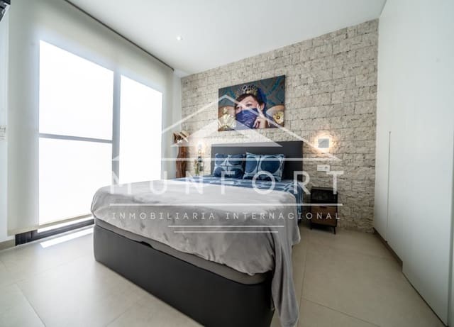 3 quarto Bungalow para venda em Mar de Cristal, Cartagena com piscina - 399 900 € (Ref: 9941204)