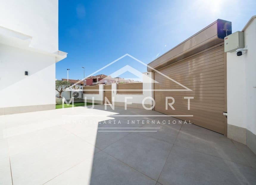 3 quarto Bungalow para venda em Mar de Cristal com piscina - 399 900 € (Ref: 9941204)