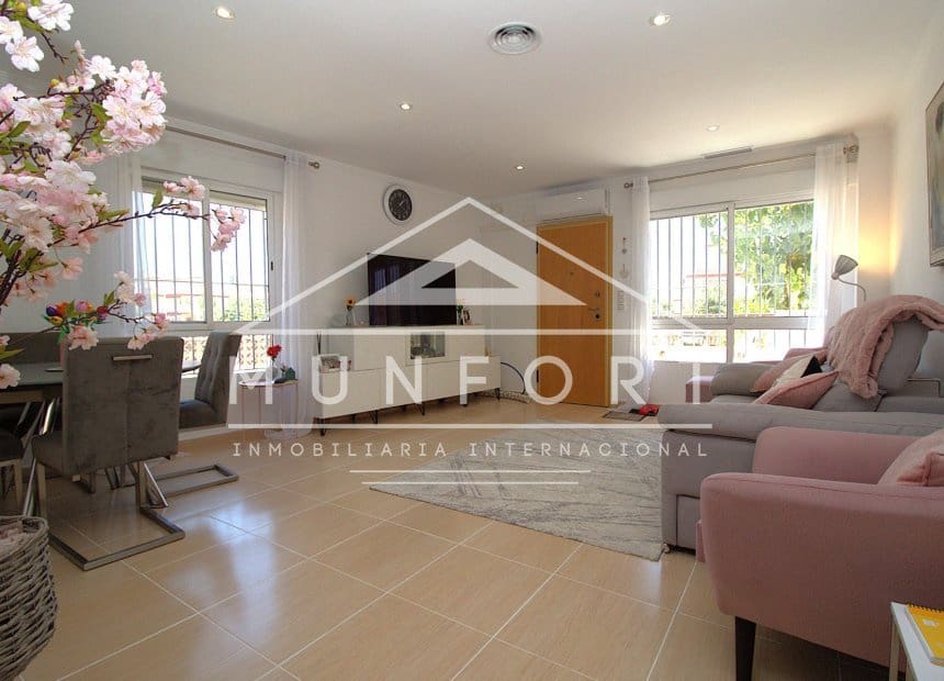 Apartamento de 3 habitaciones en San Pedro del Pinatar en venta con piscina - 199.900 € (Ref: 9944934)
