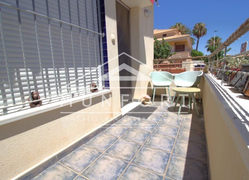 Apartamento de 3 habitaciones en San Pedro del Pinatar en venta con piscina - 199.900 € (Ref: 9944934)