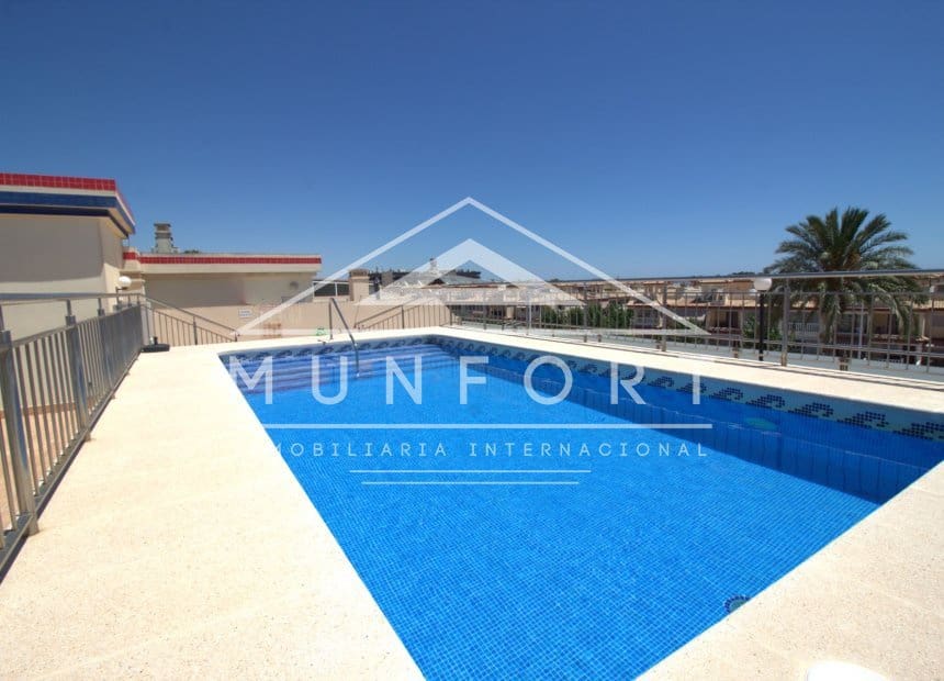 Apartamento de 3 habitaciones en San Pedro del Pinatar en venta con piscina - 199.900 € (Ref: 9944934)