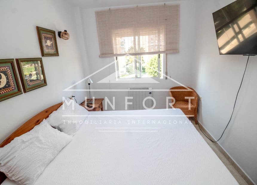Appartement de 2 chambres de location de vacances à Dehesa de Campoamor - 900 € (Ref: 9944935)