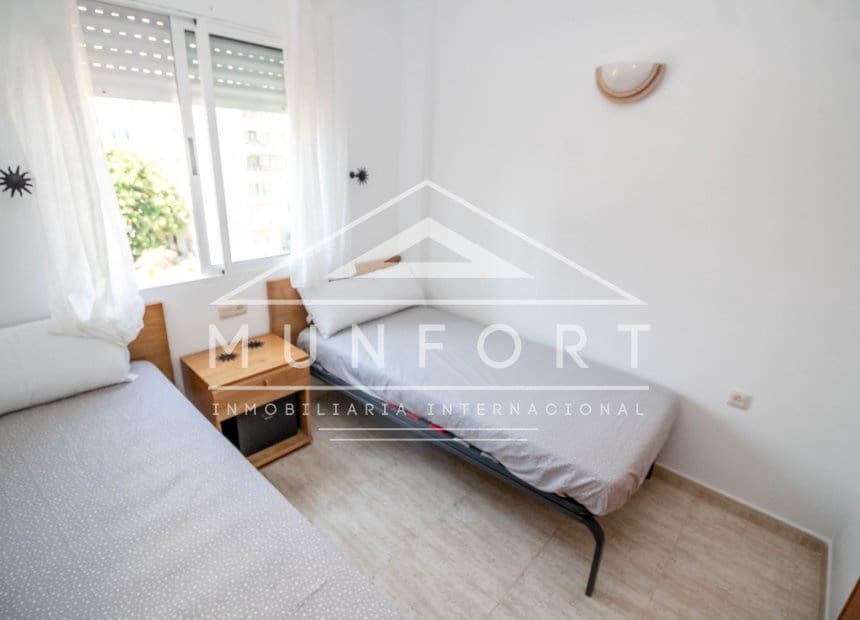 Appartement de 2 chambres de location de vacances à Dehesa de Campoamor - 900 € (Ref: 9944935)
