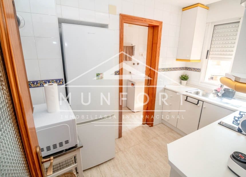 Appartement de 2 chambres de location de vacances à Dehesa de Campoamor - 900 € (Ref: 9944935)