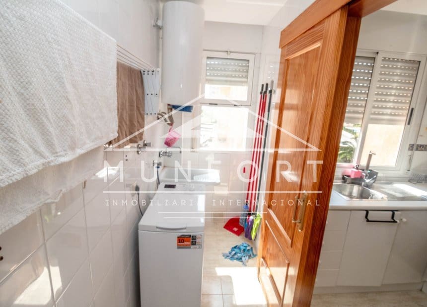 Appartement de 2 chambres de location de vacances à Dehesa de Campoamor - 900 € (Ref: 9944935)