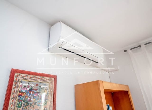Appartement de 2 chambres de location de vacances à Dehesa de Campoamor, Orihuela - 900 € (Ref: 9944935)
