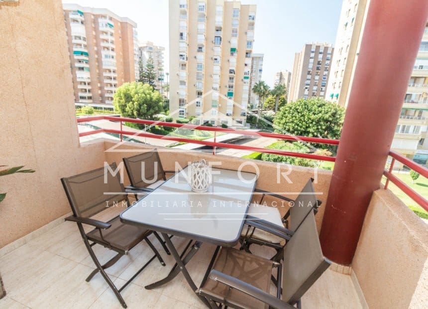 Appartement de 2 chambres de location de vacances à Dehesa de Campoamor - 900 € (Ref: 9944935)